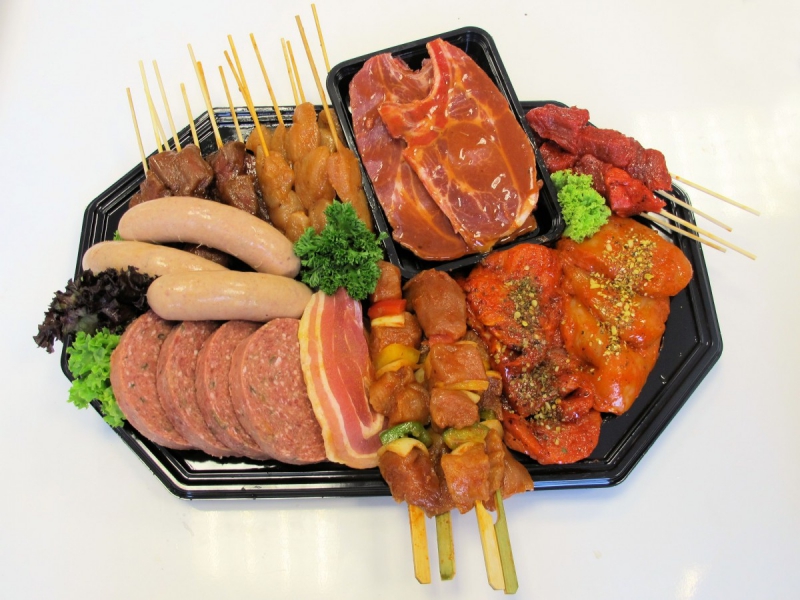 boucherie-GOURDON-min_bbq_butcher_shop_supermarket_meal_party-766127